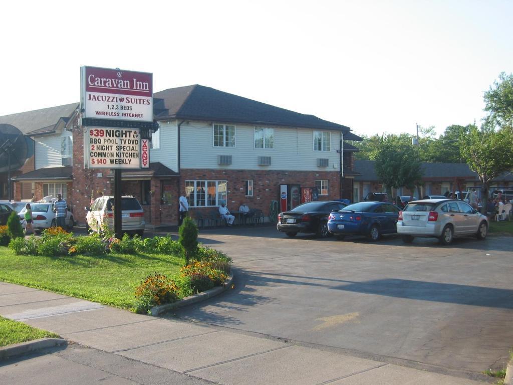 Caravan 2* Niagara Falls