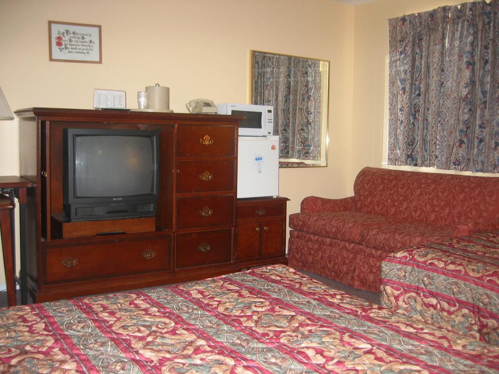 Caravan Motel