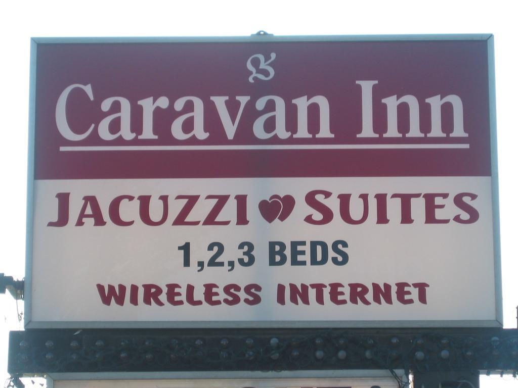 Caravan Motel 2*